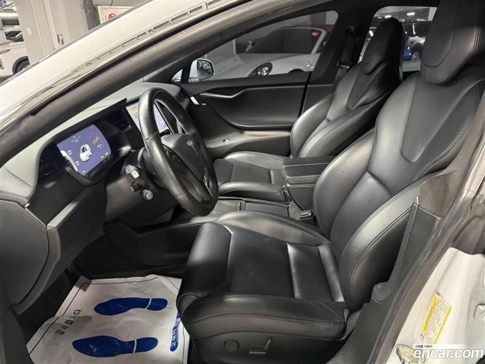 Tesla Model S 2018 — 13