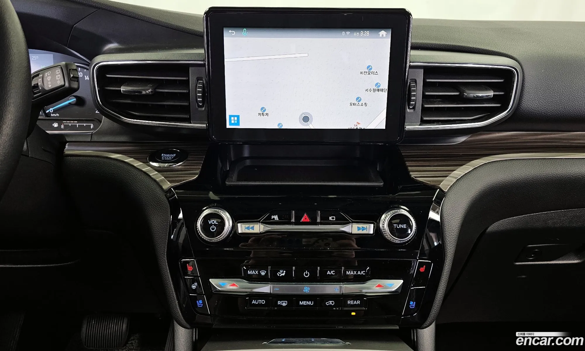 Ford Explorer 6th Gen 2022 1FMSK8FH7NGA94824 — 17