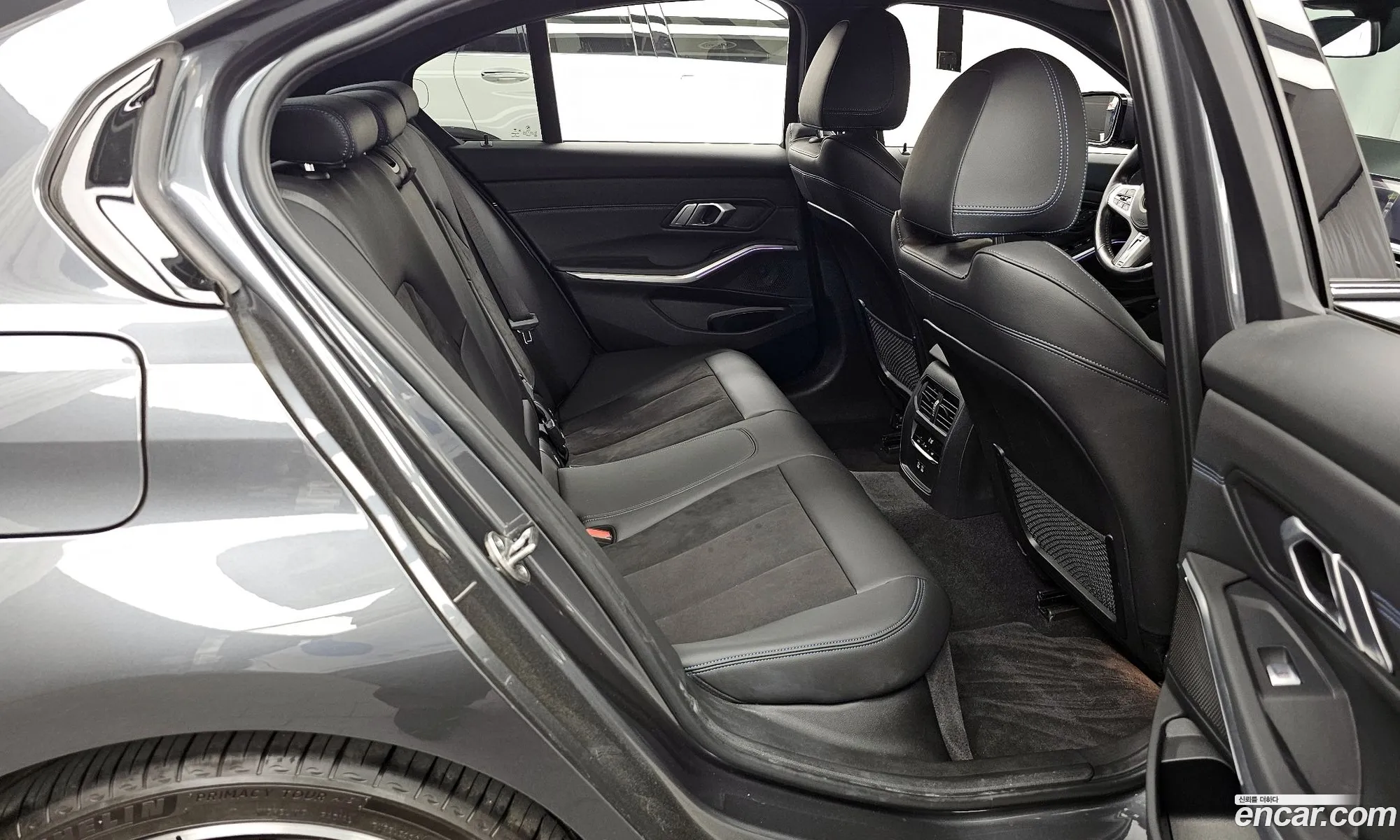 BMW 3 Series 2021 — 12