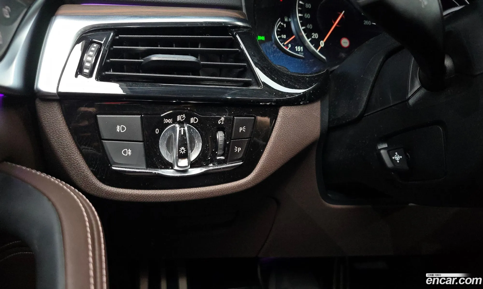 BMW 5 Series 2017 WBAJD910XJWC11815 — 31