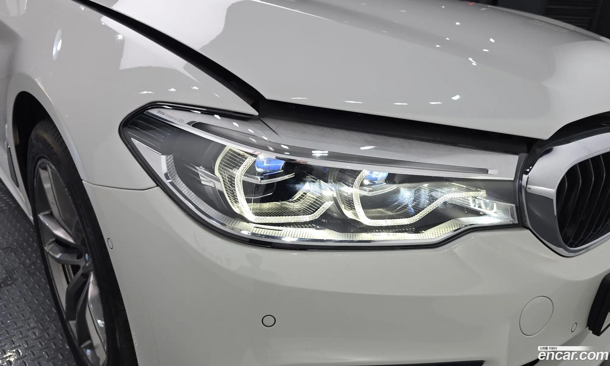 BMW 5 Series 2017 WBAJD910XJWC11815 — 27
