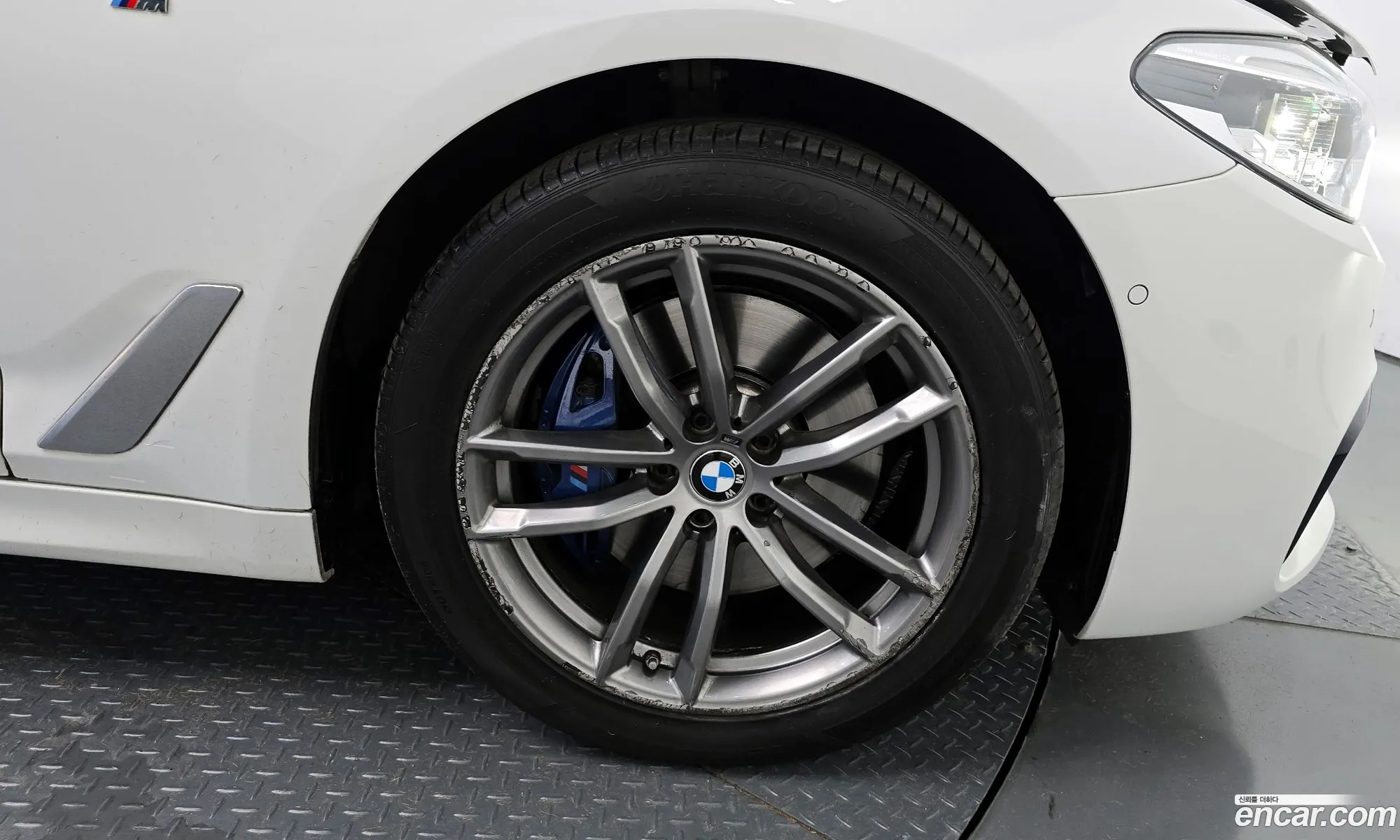 BMW 5 Series 2017 WBAJD910XJWC11815 — 14