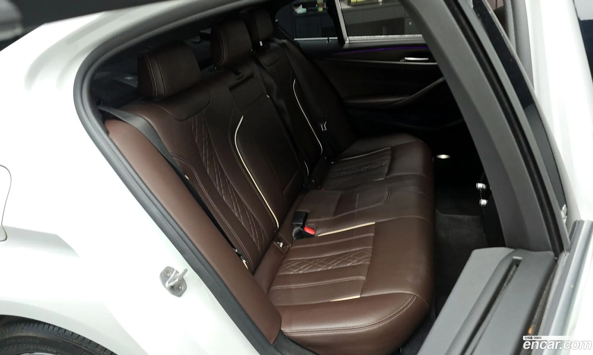BMW 5 Series 2017 WBAJD910XJWC11815 — 29