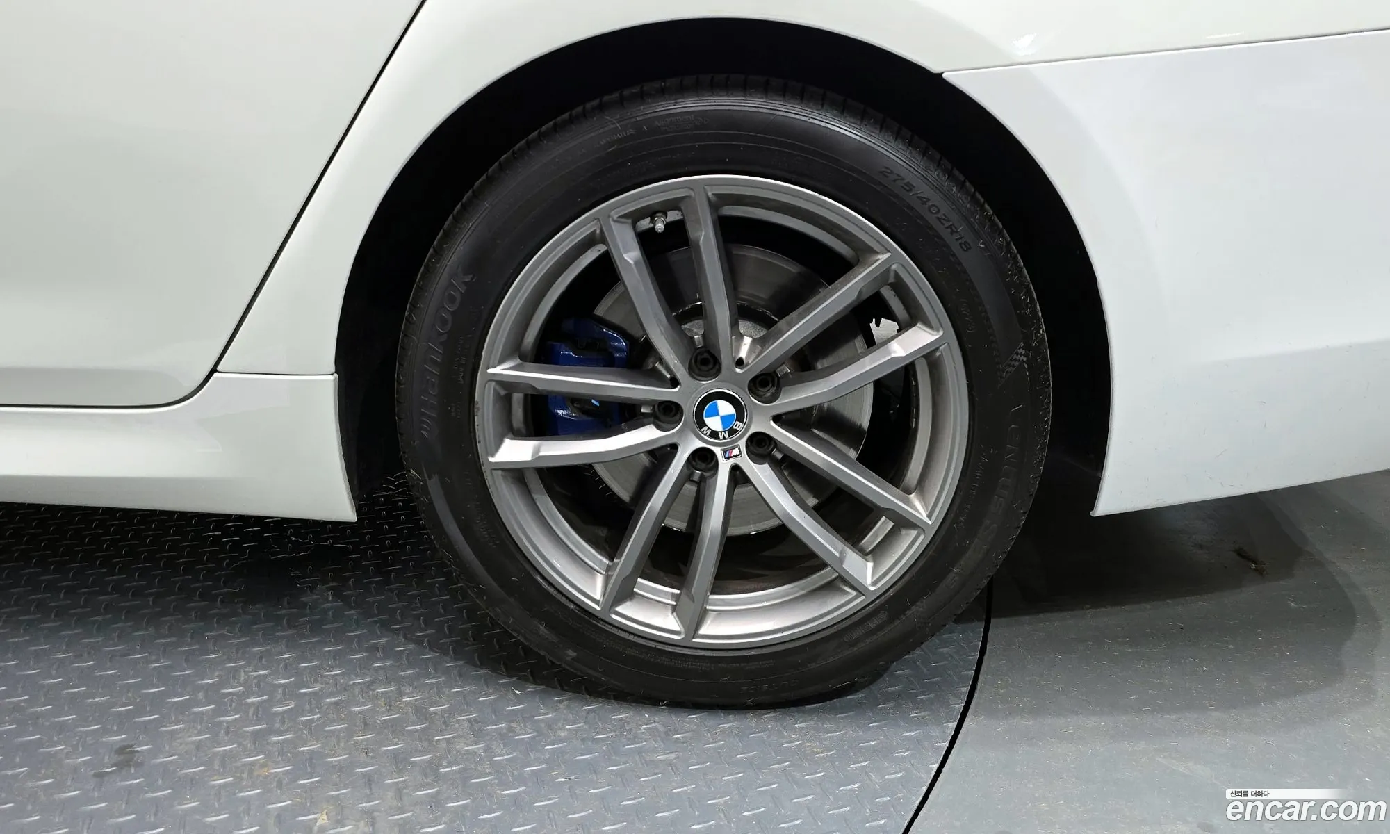 BMW 5 Series 2017 WBAJD910XJWC11815 — 17