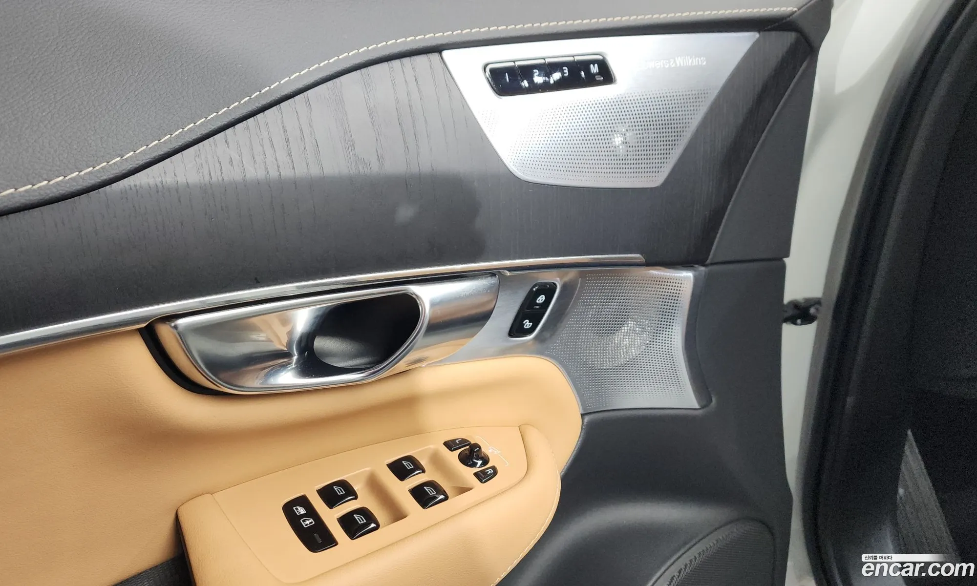 Volvo XC90 2021 YV1LF062CM1718756 — 16