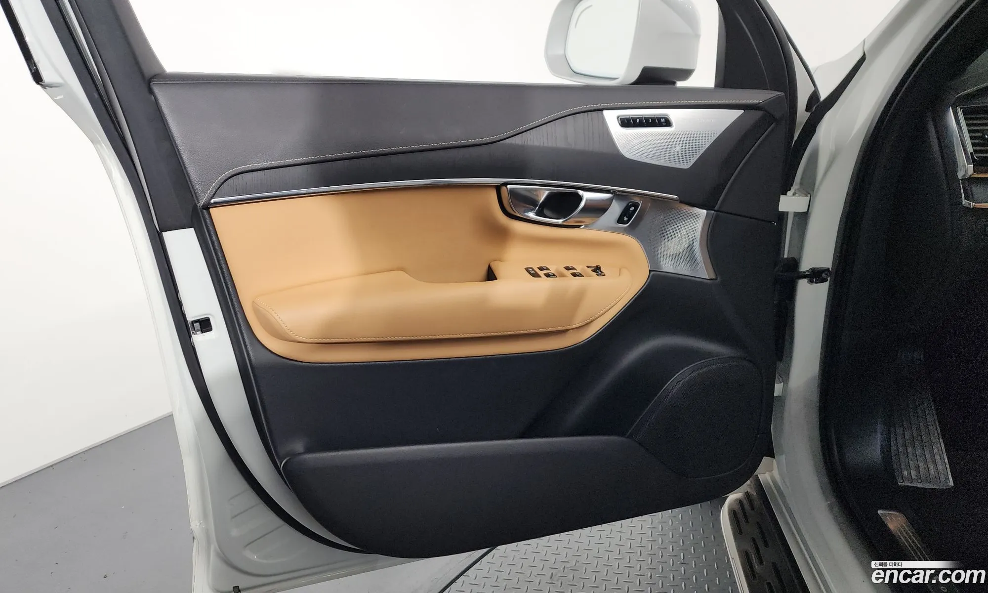 Volvo XC90 2021 YV1LF062CM1718756 — 27