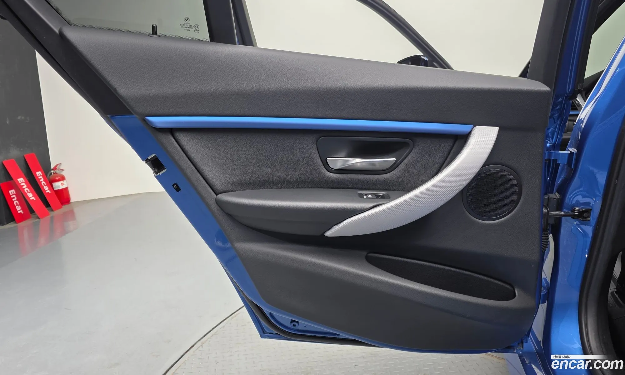 BMW 3 Series 2018 WBA8A9102JAE91282 — 2