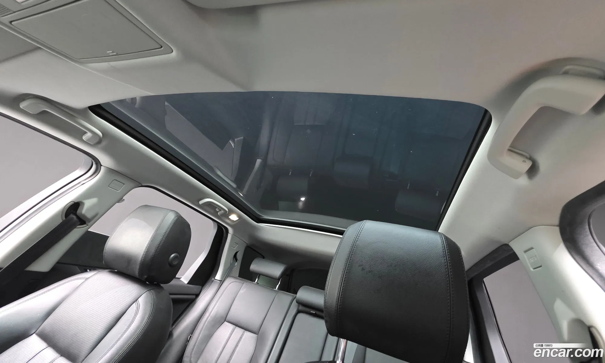 Land Rover Discovery Sport 2017 — 13