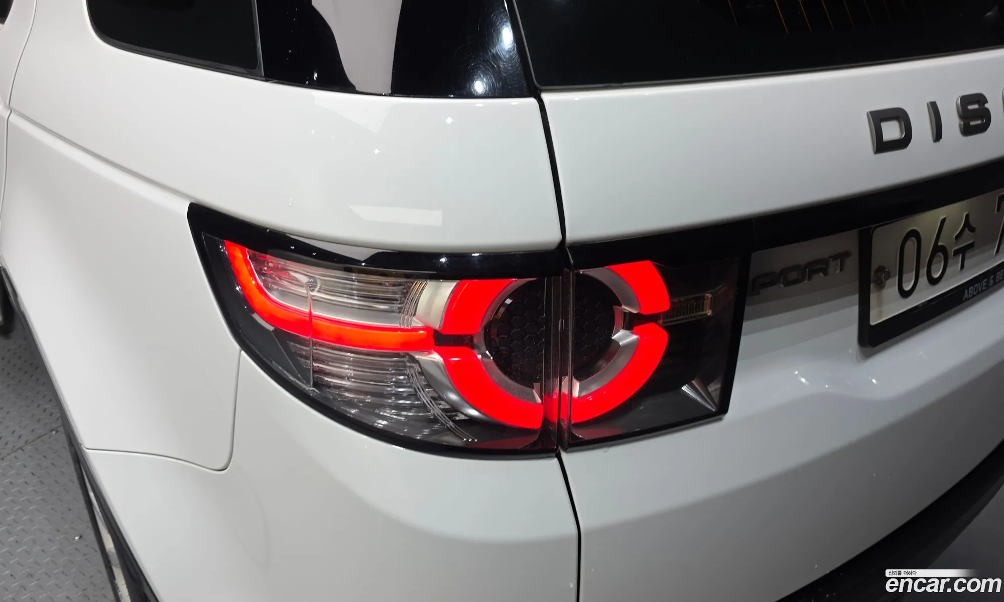 Land Rover Discovery Sport 2017 — 14