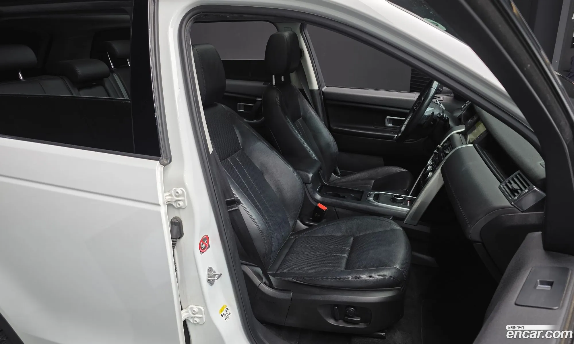 Land Rover Discovery Sport 2017 — 15