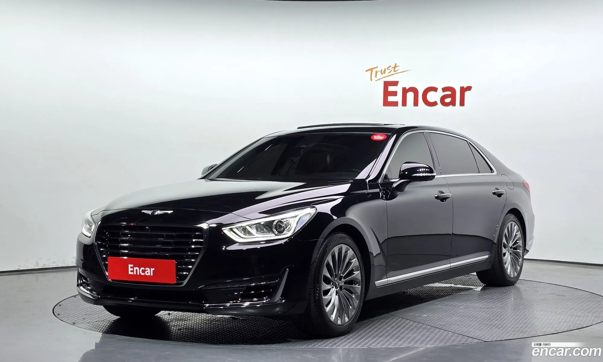 Genesis EQ900 2016 — 30