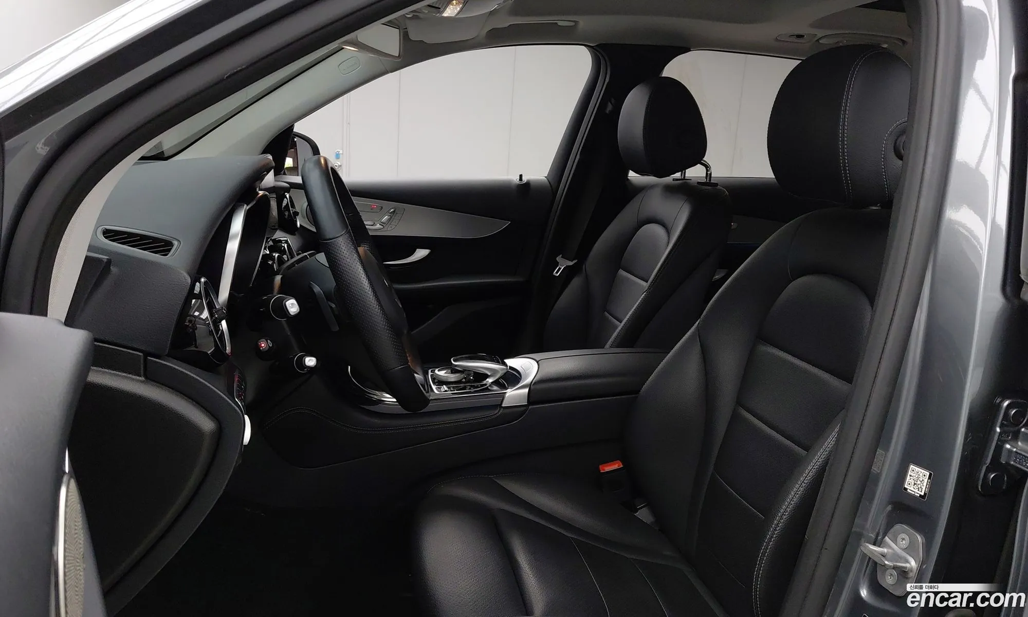 Mercedes-Benz GLC-Class X253 2018 — 14