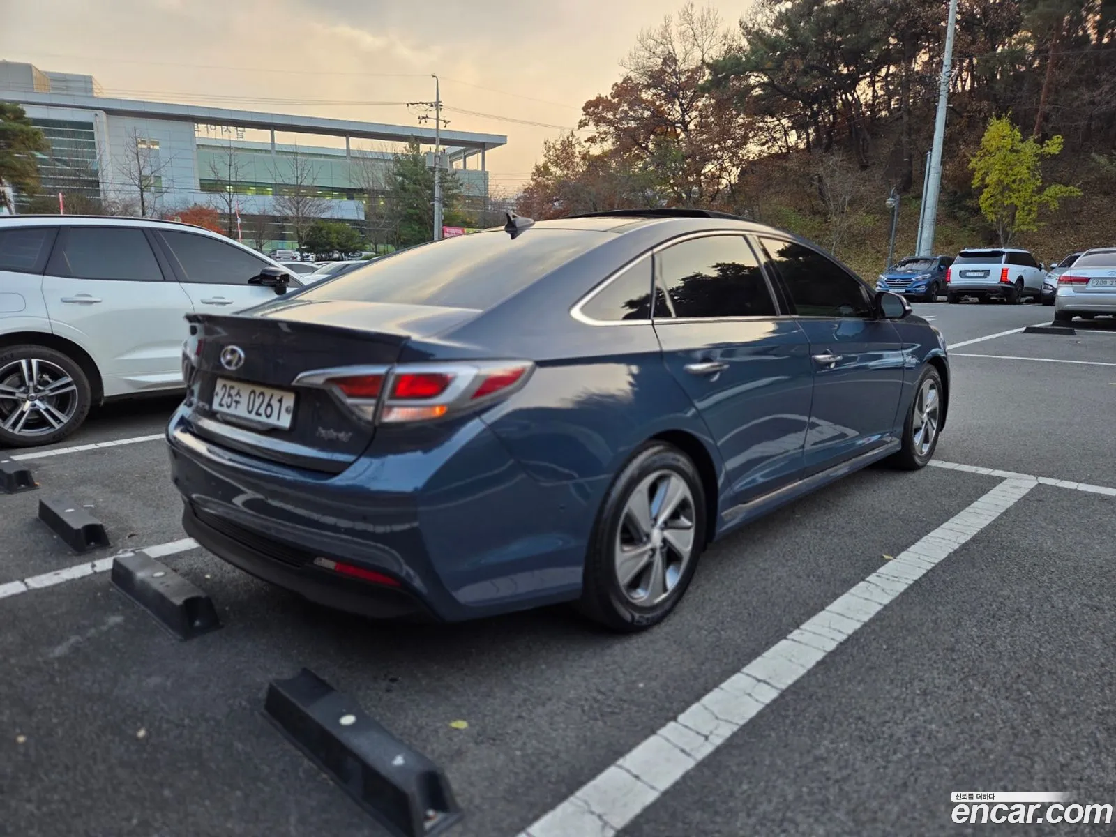 Hyundai LF Sonata Hybrid 2015 — 15