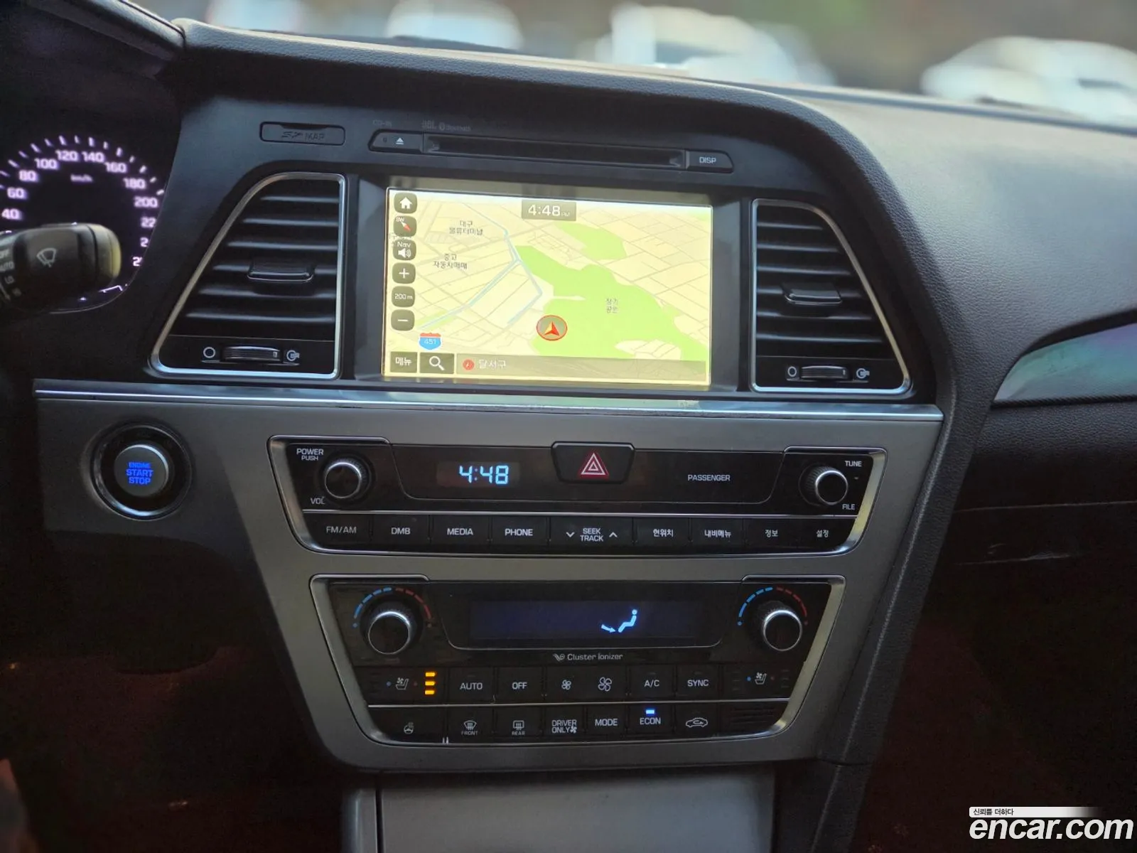 Hyundai LF Sonata Hybrid 2015 — 9