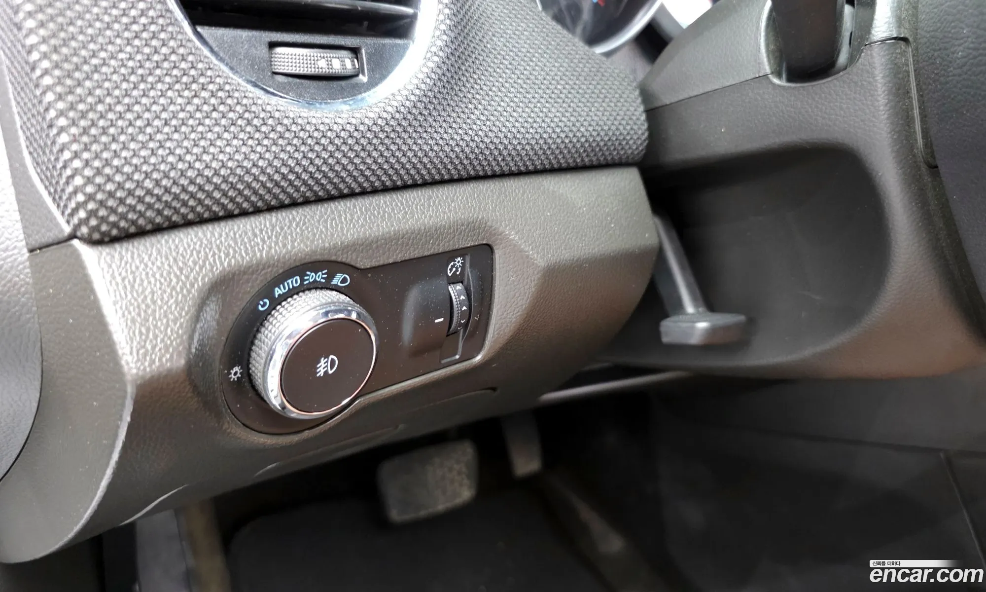 Chevrolet (GM Daewoo) Cruze 2013 — 15