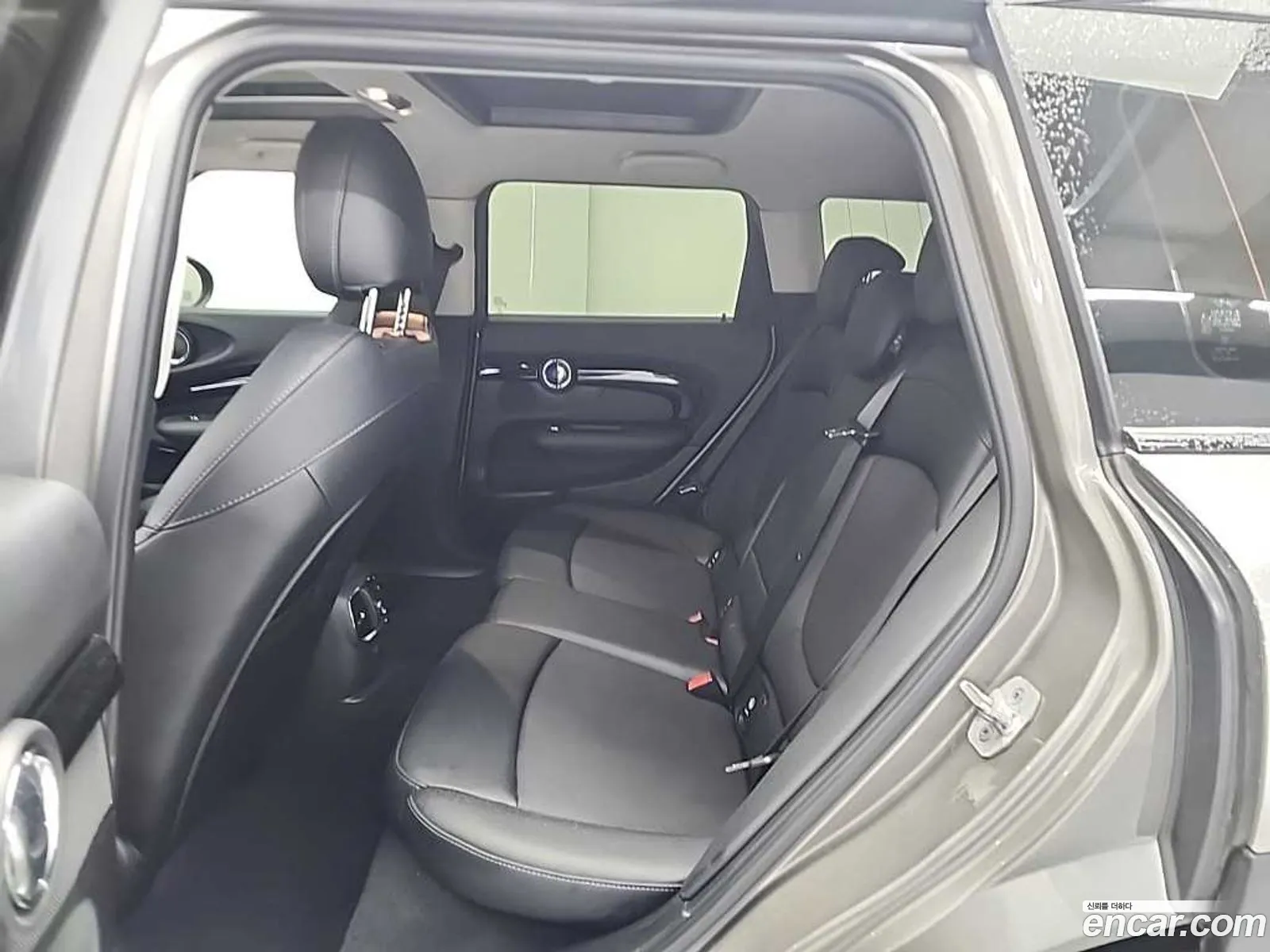 Mini Cooper D Clubman 2016 — 14