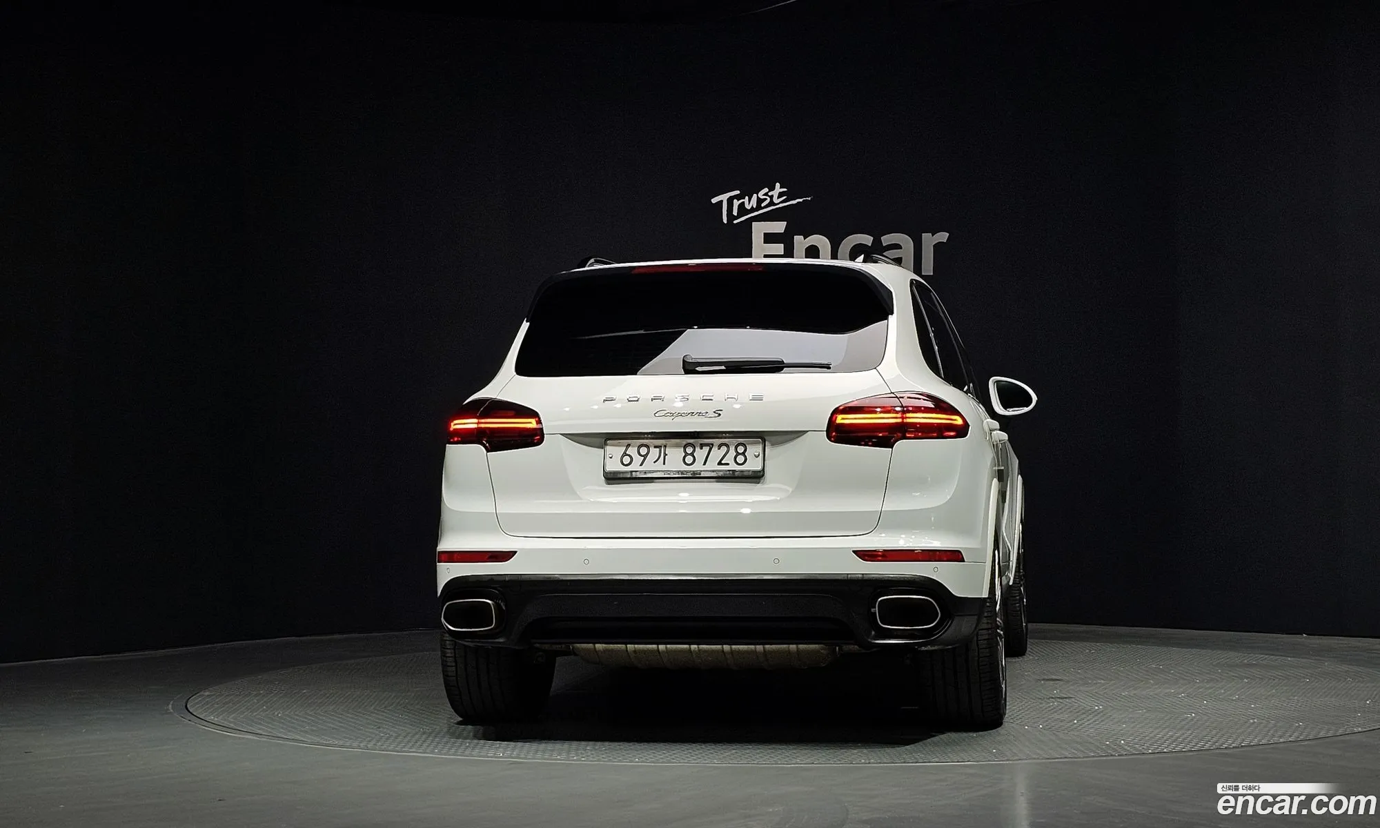 Porsche Cayenne 2017 WP1AF2922HLA32685 — 20