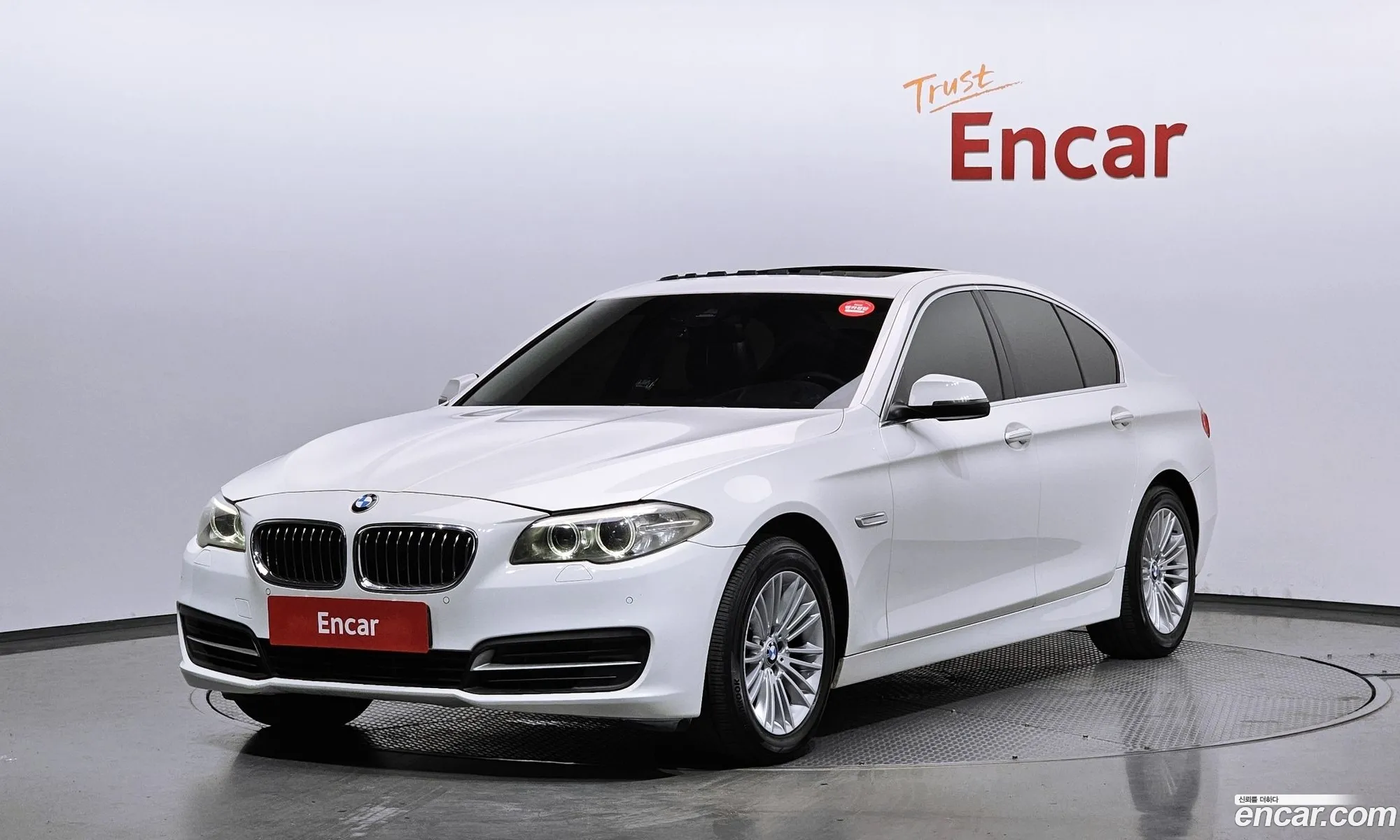 BMW 5 Series 2014 WBA5B9104ED567392 — 9