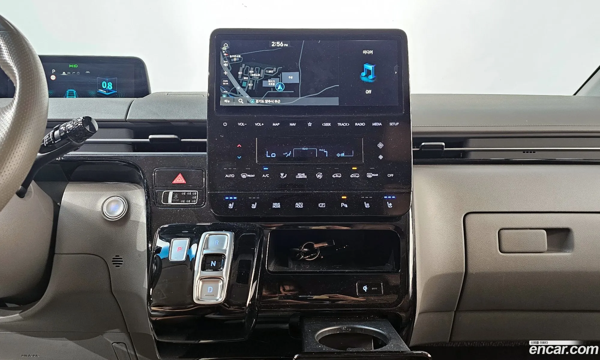 Hyundai Staria 2021 — 14