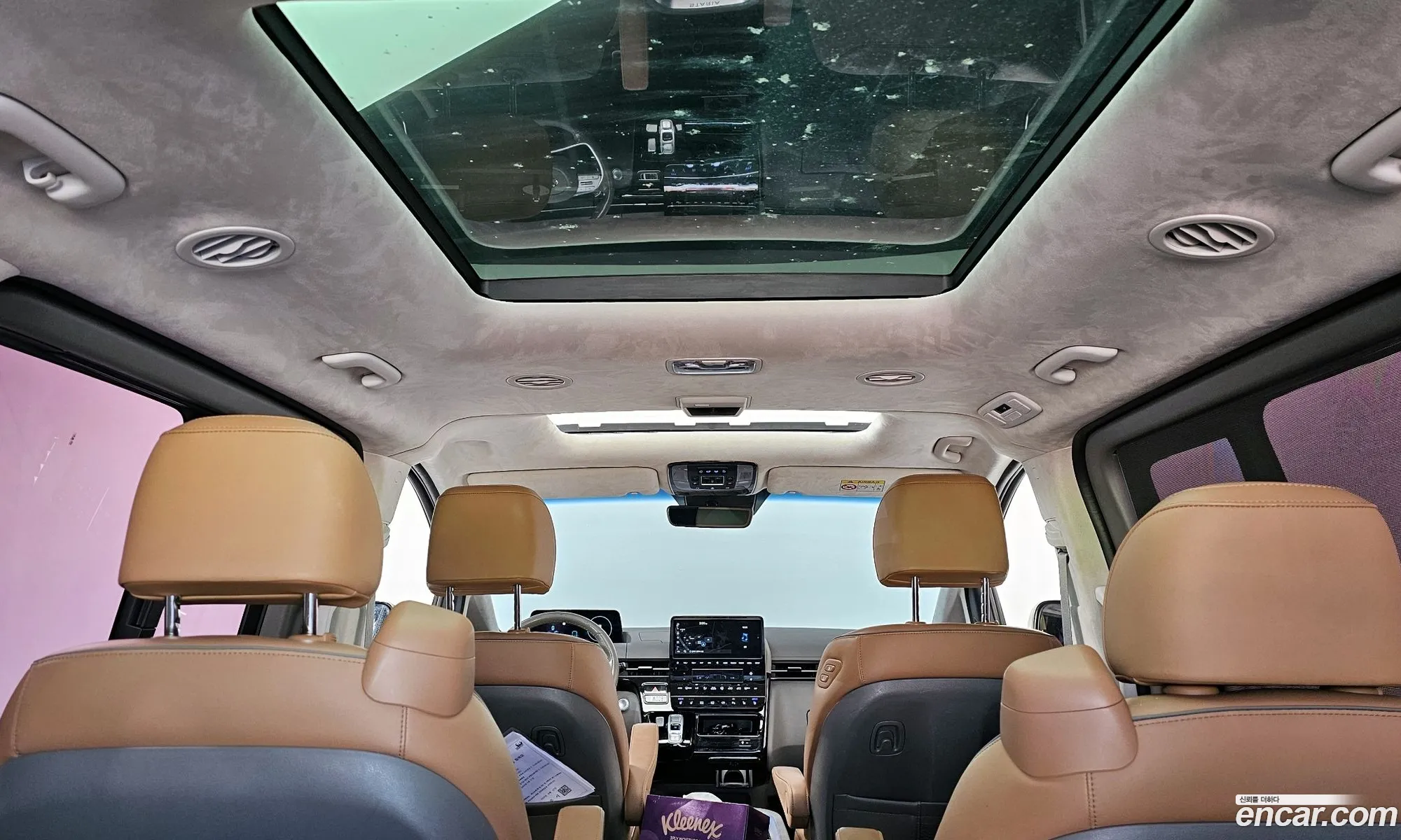 Hyundai Staria 2021 — 3