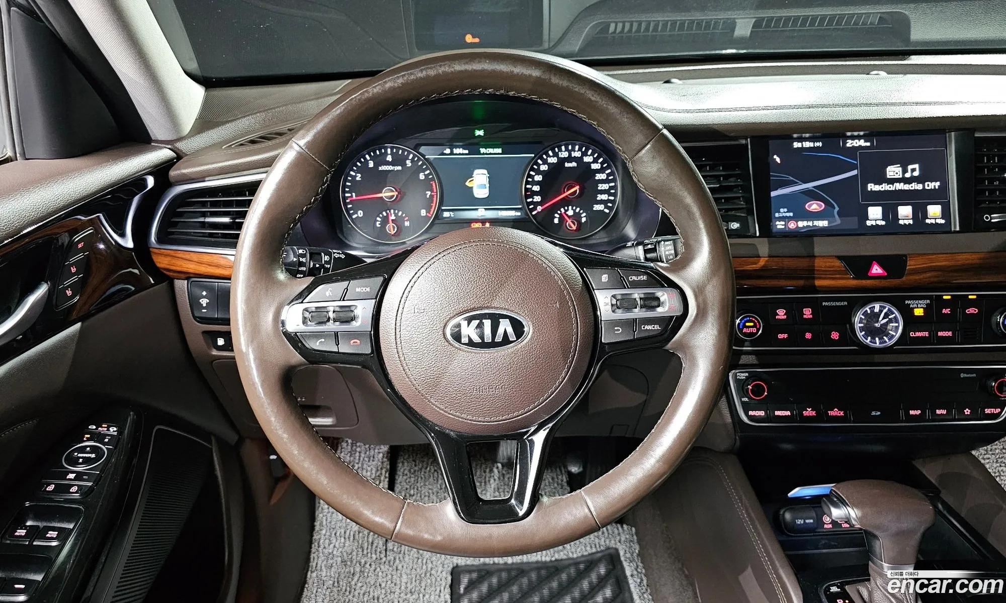 Kia K7 2017 — 16