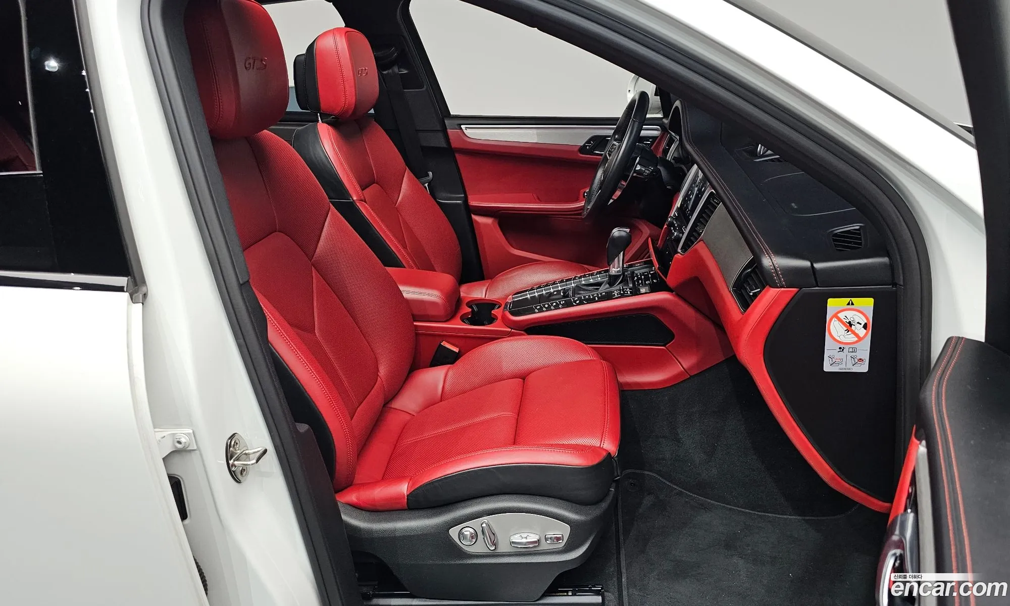 Porsche Macan 2017 WP1AG2951JLB63295 — 12