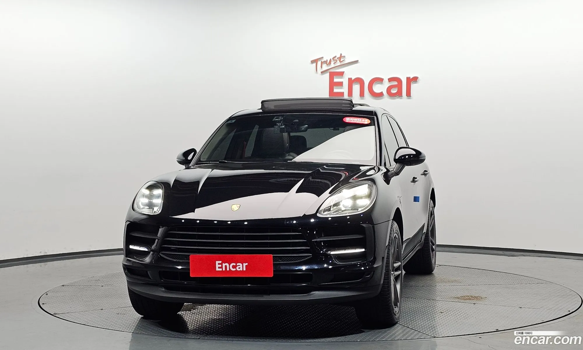 Porsche Macan 2019 WP1AA2958KLB05588 — 31