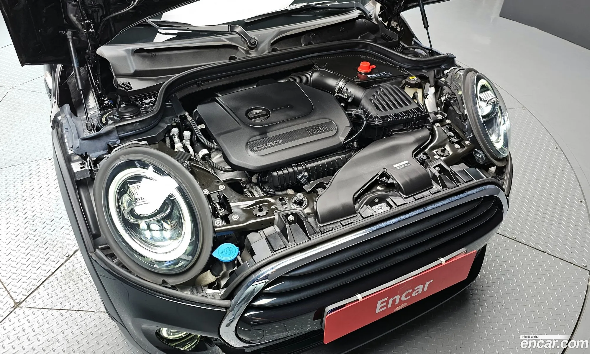 Mini Cooper 2021 — 26