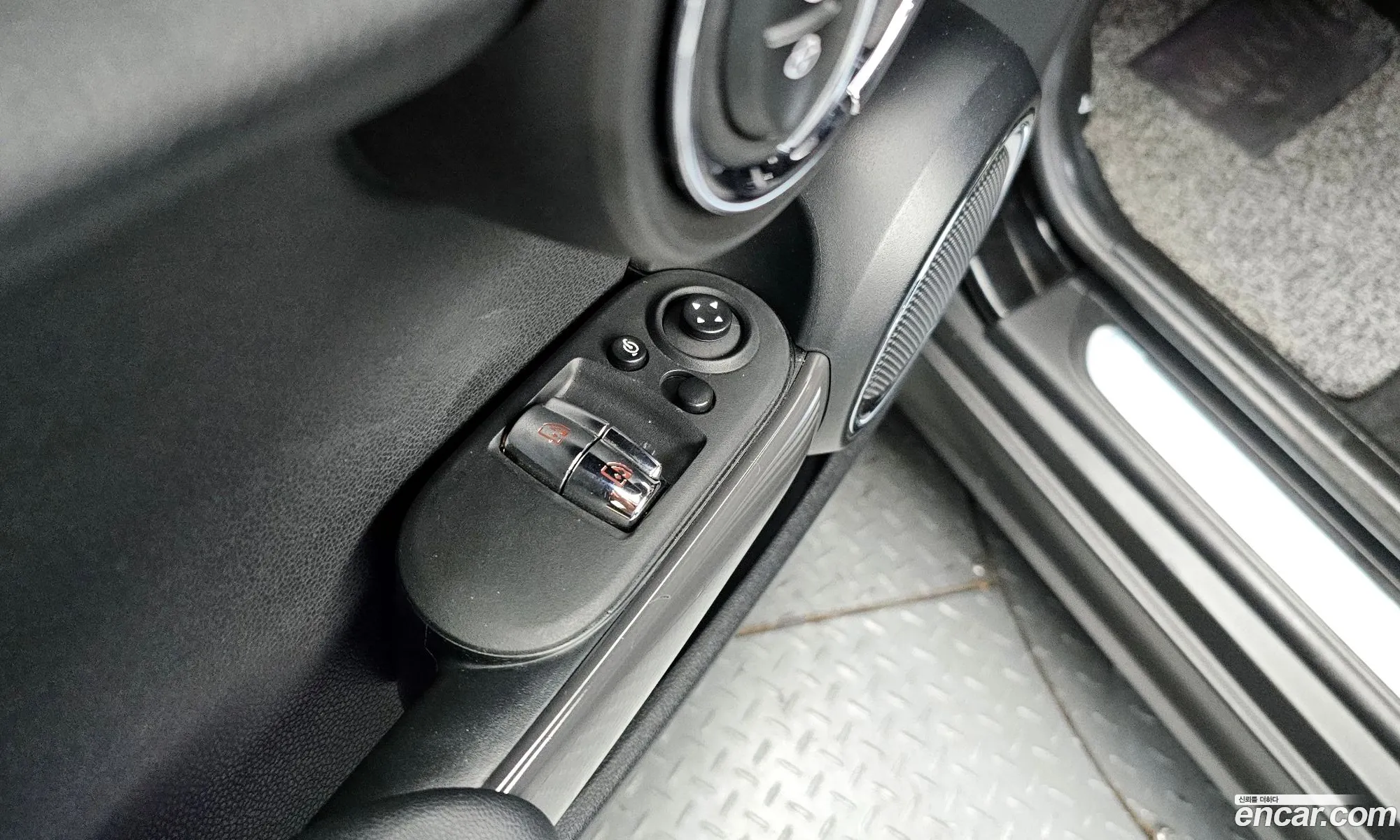 Mini Cooper 2021 — 25