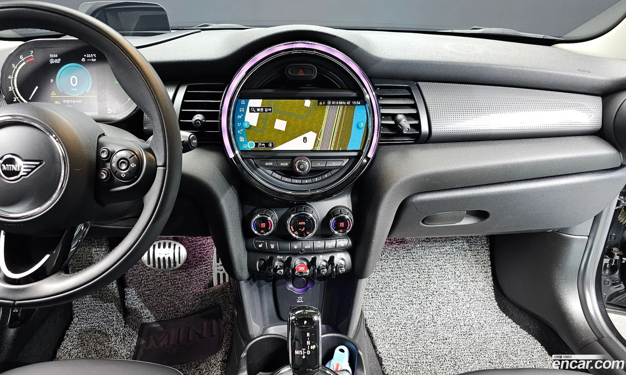 Mini Cooper 2021 — 5