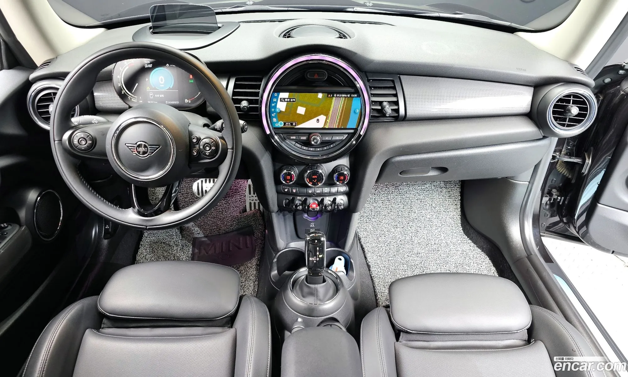Mini Cooper 2021 — 8