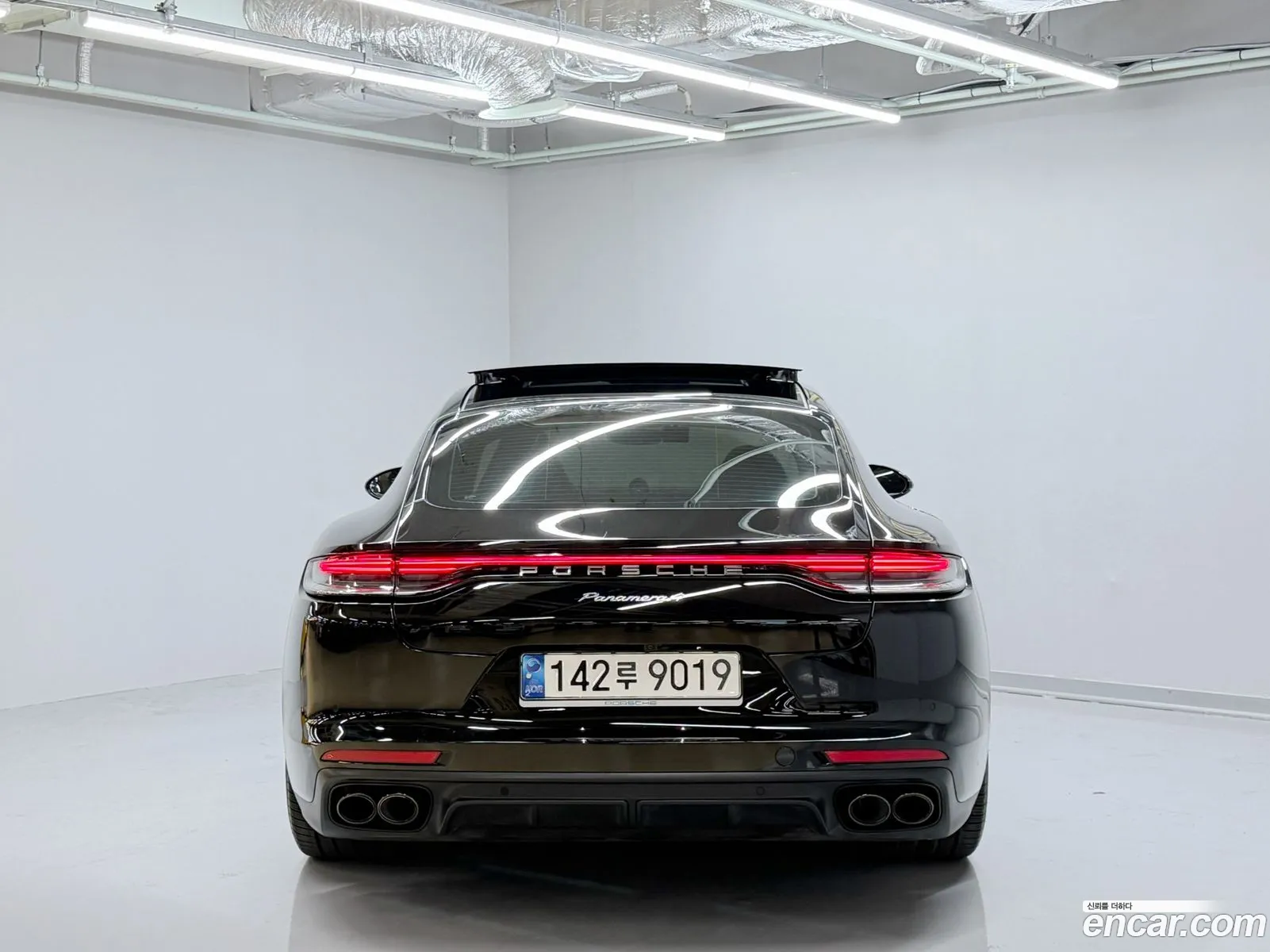 Porsche Panamera 2021 — 2