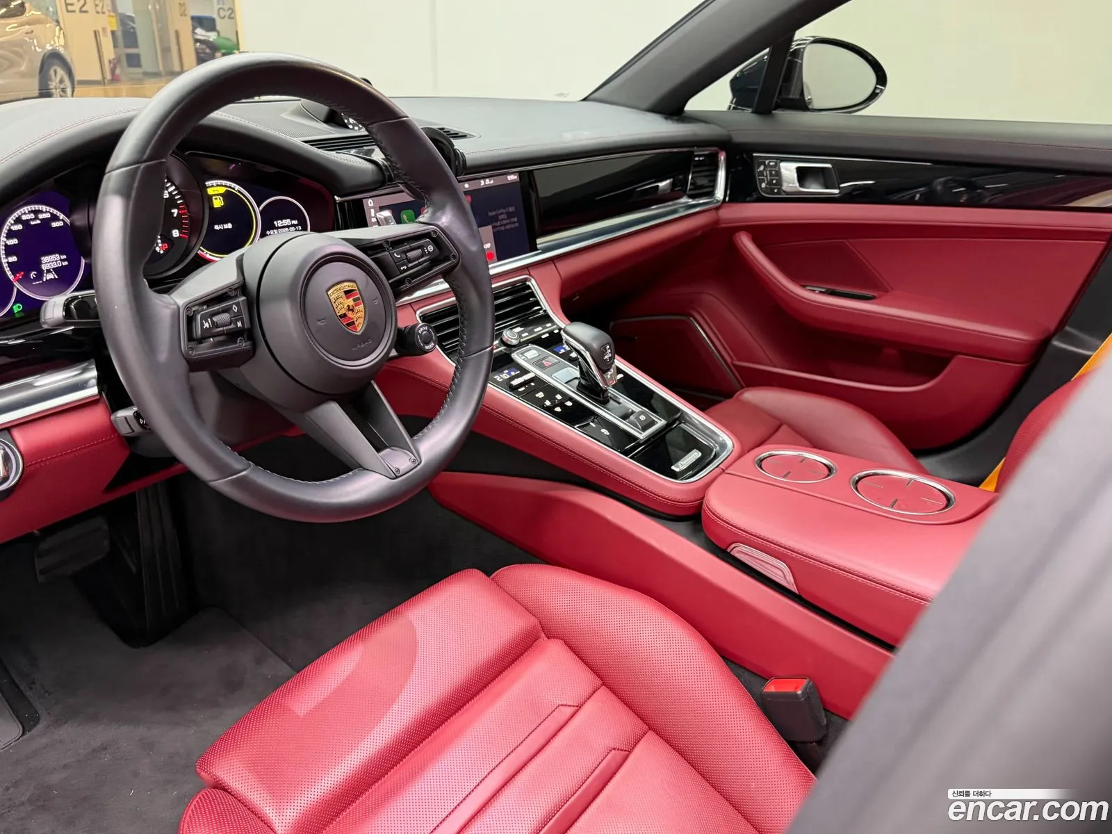 Porsche Panamera 2021 — 16
