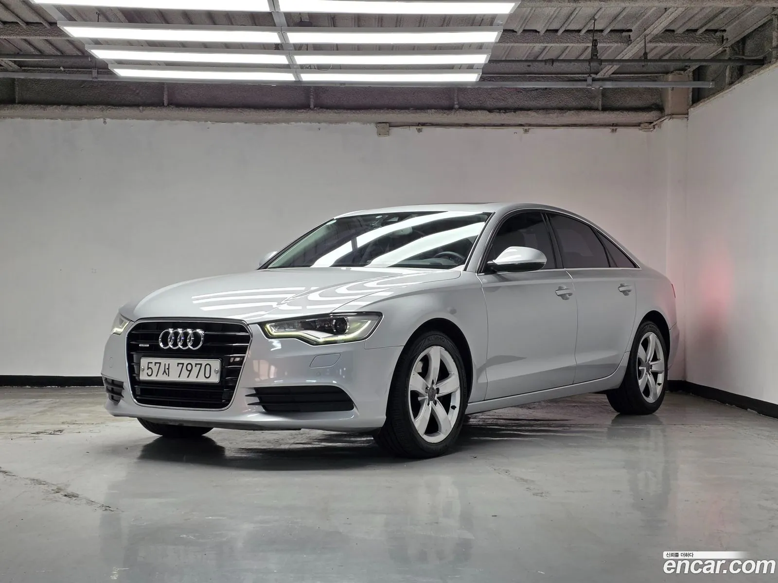 Audi A6 2013 — 17
