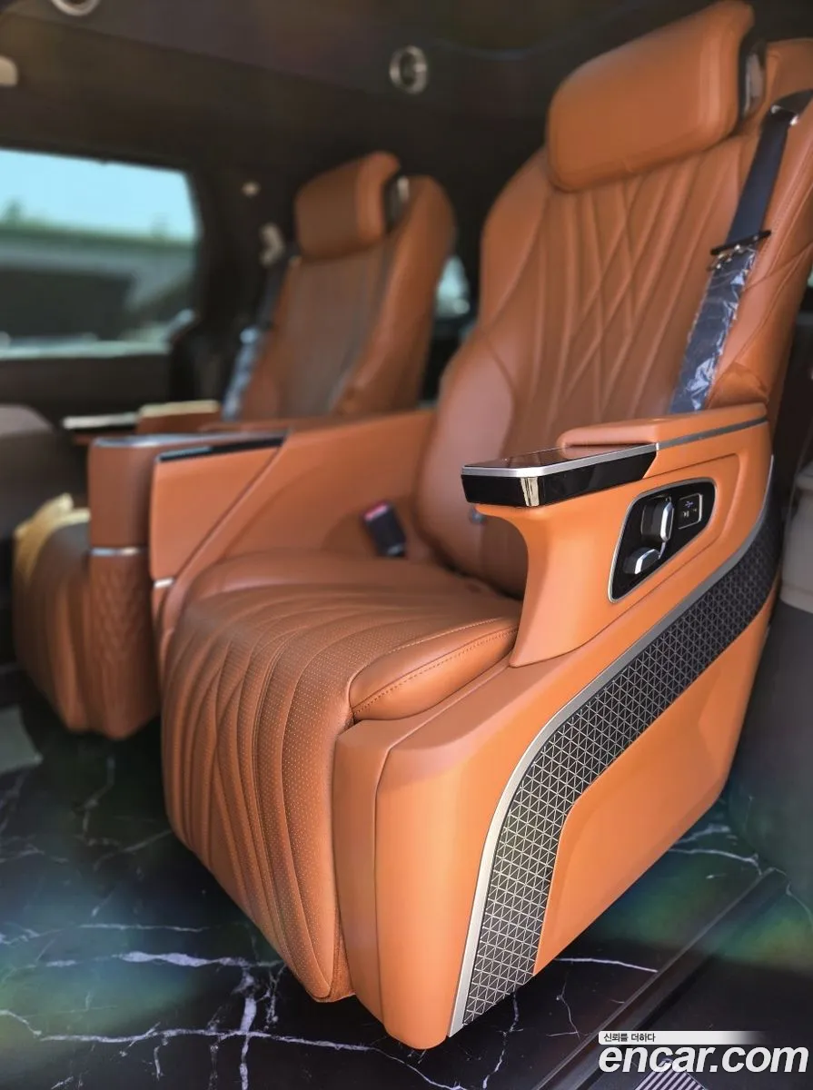 Kia Carnival 2026 — 18