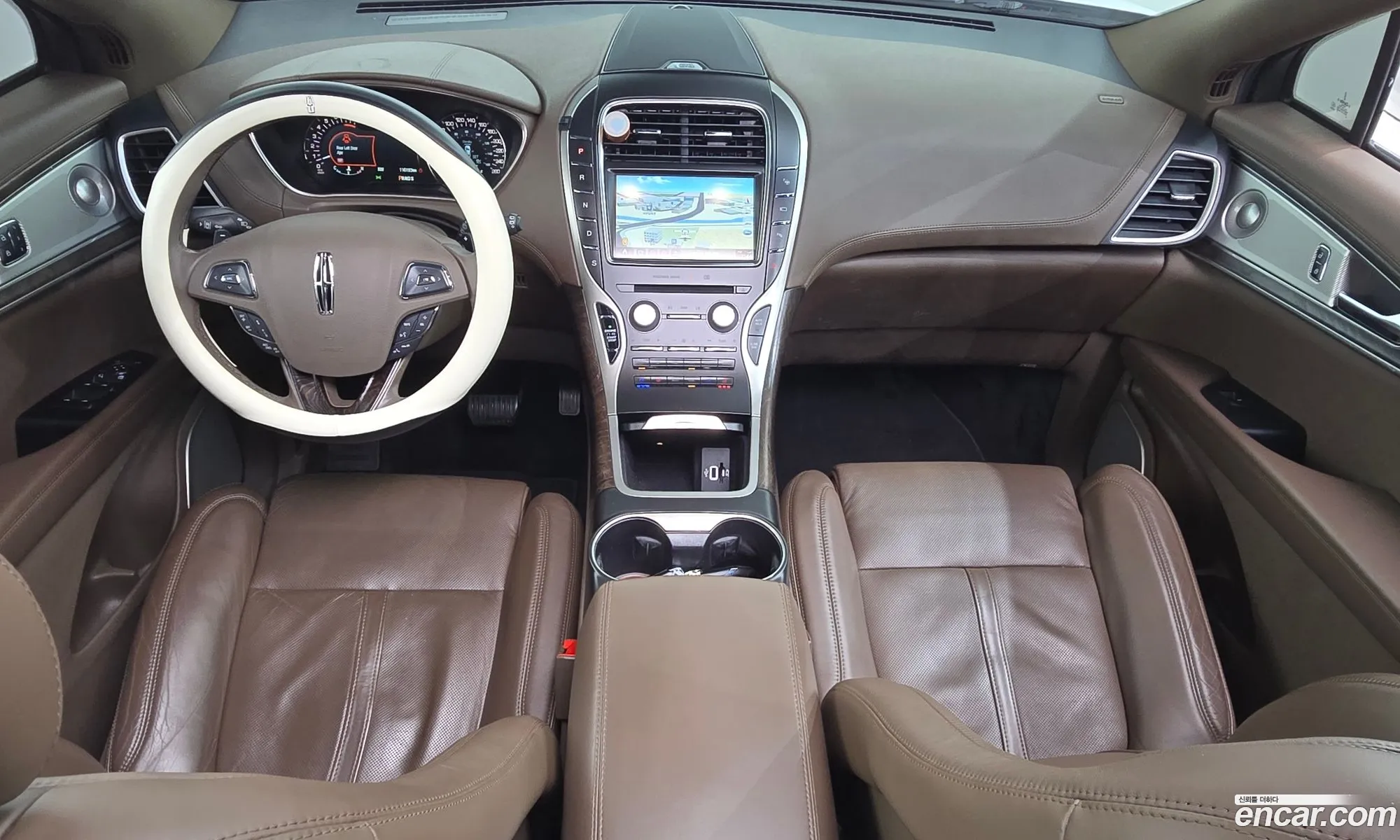Lincoln MKX 2016 2LMPJ8LP2GBL86478 — 10