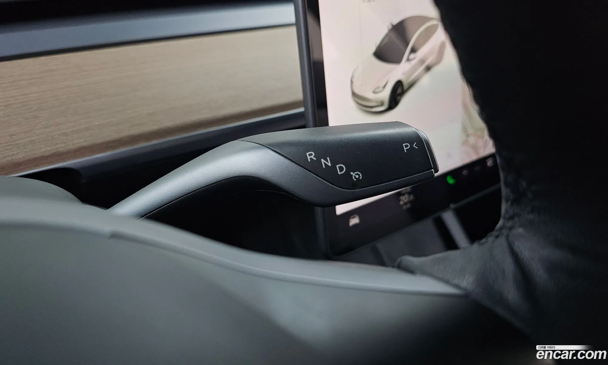 Tesla Model 3 2021 — 10