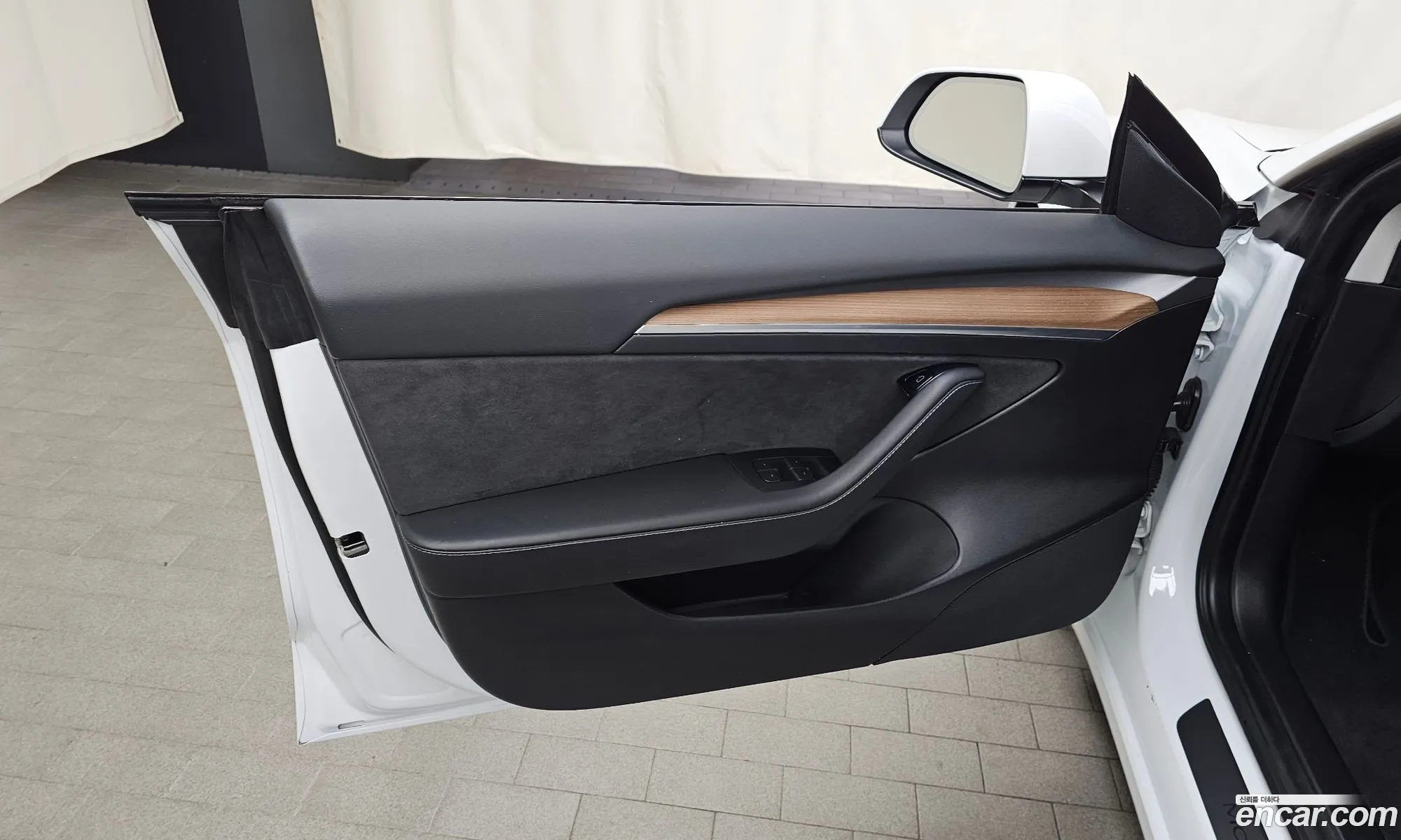 Tesla Model 3 2021 — 3