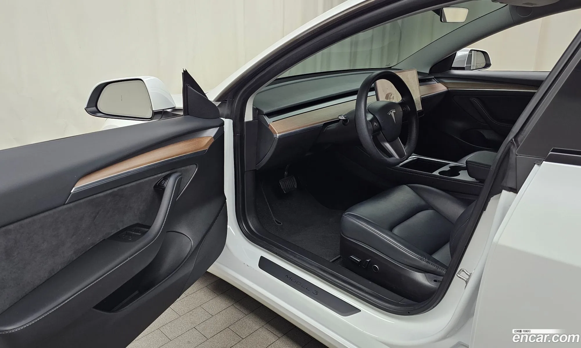 Tesla Model 3 2021 — 4
