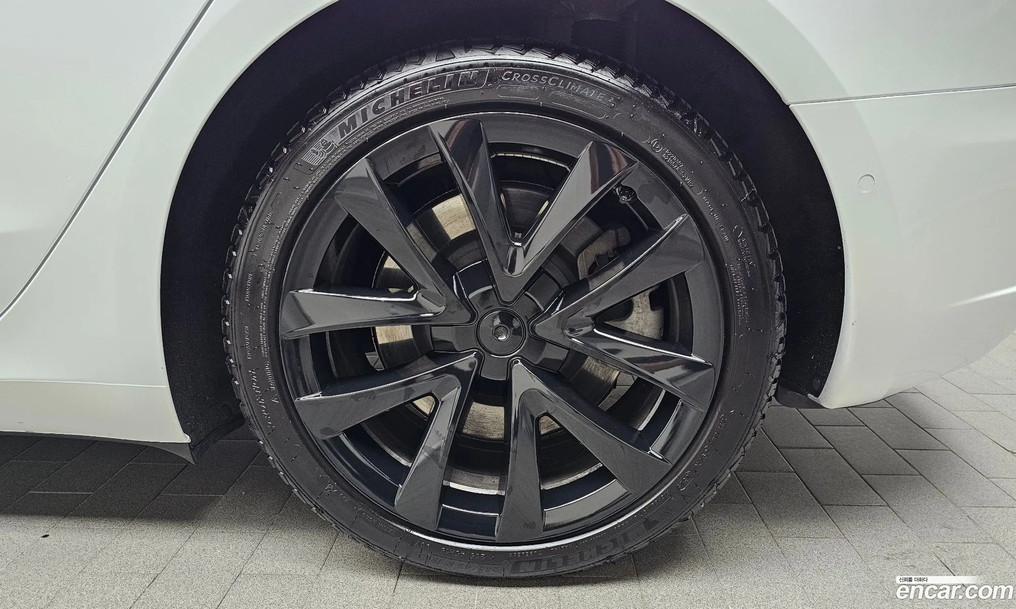 Tesla Model 3 2021 — 5