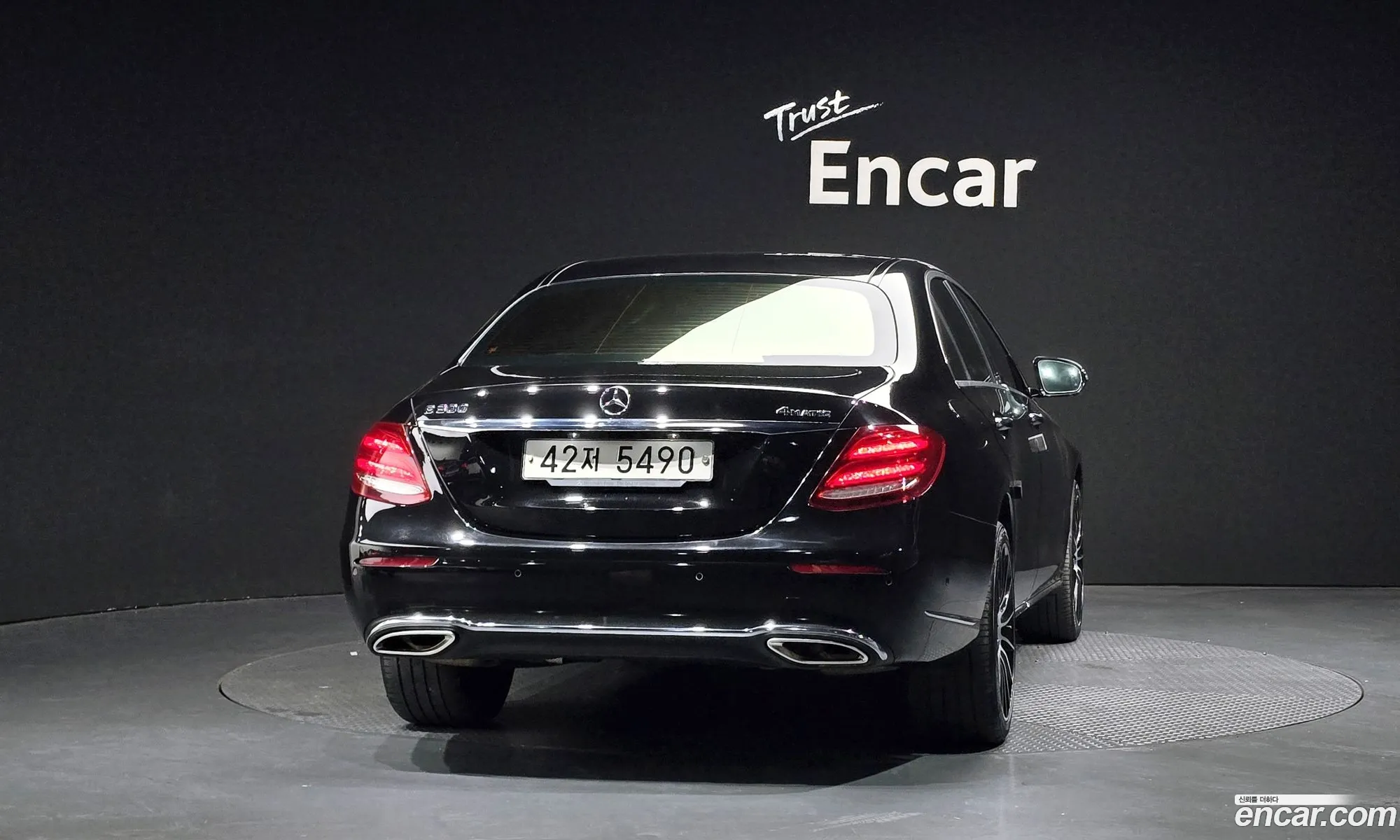 Mercedes-Benz E-Class W213 2018 WDDZF4KB3KA528646 — 4