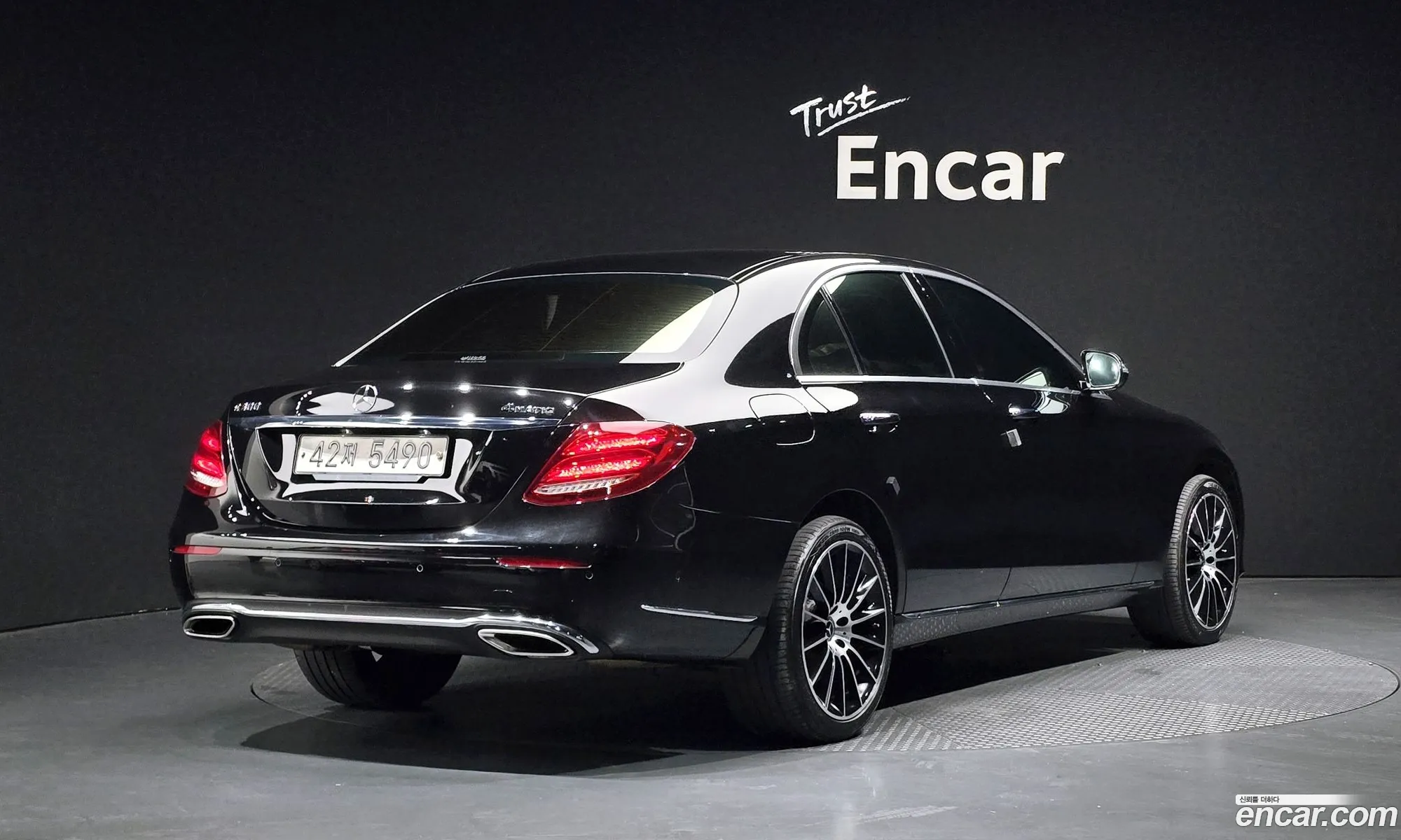 Mercedes-Benz E-Class W213 2018 WDDZF4KB3KA528646 — 7