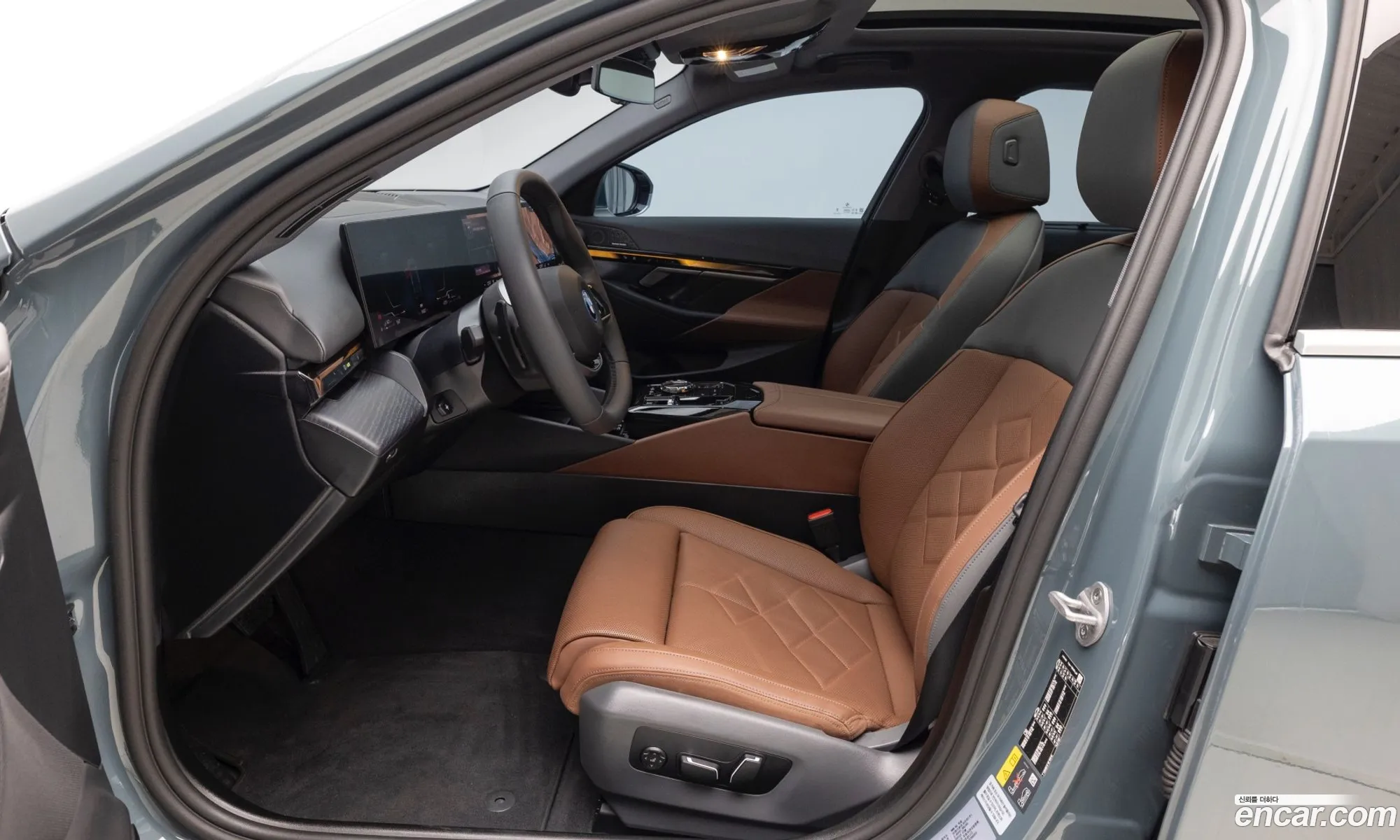 BMW 5 Series 2025 — 13