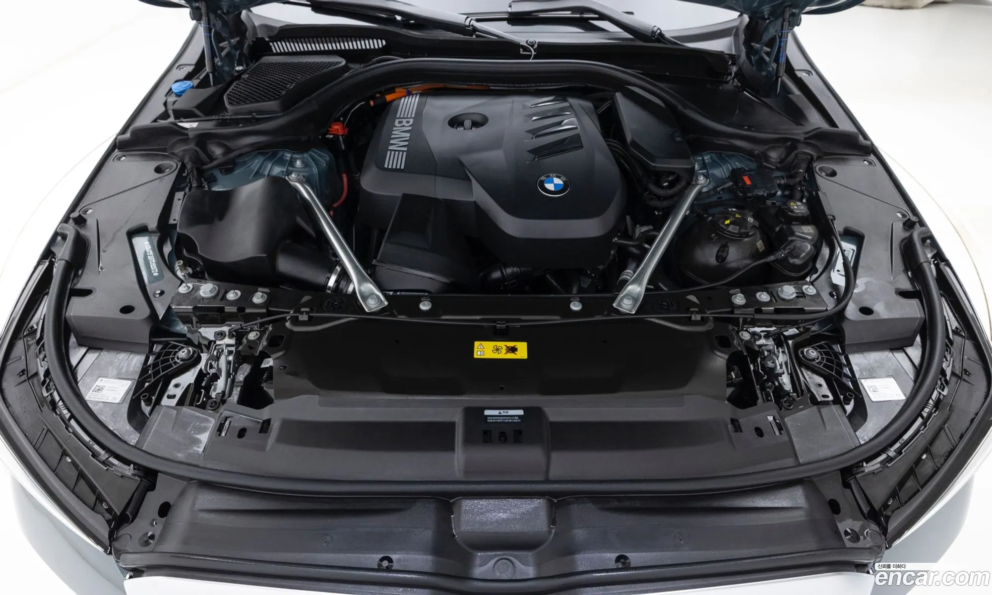 BMW 5 Series 2025 — 4
