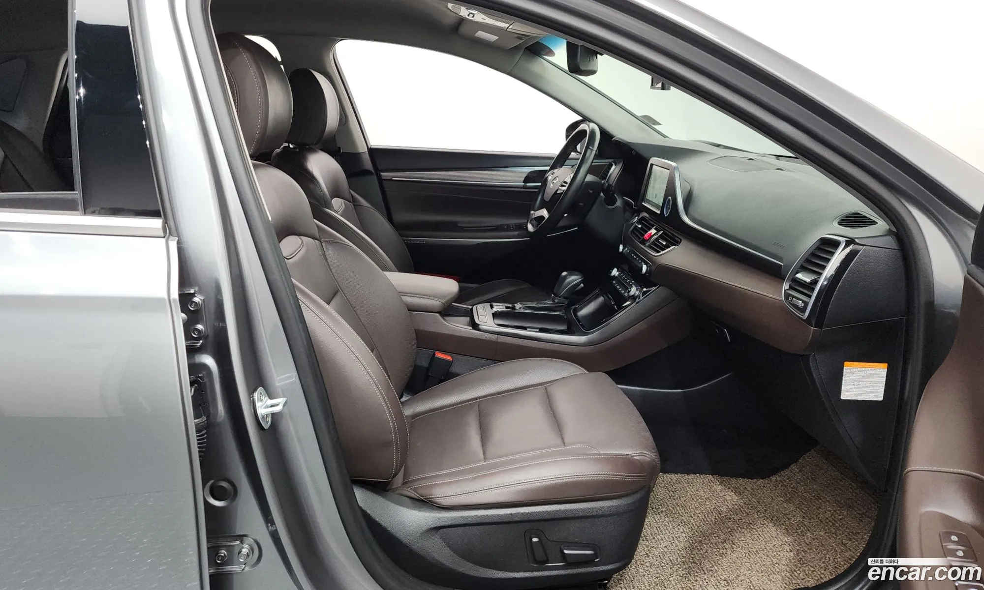 Hyundai Grandeur IG Hybrid 2017 — 13
