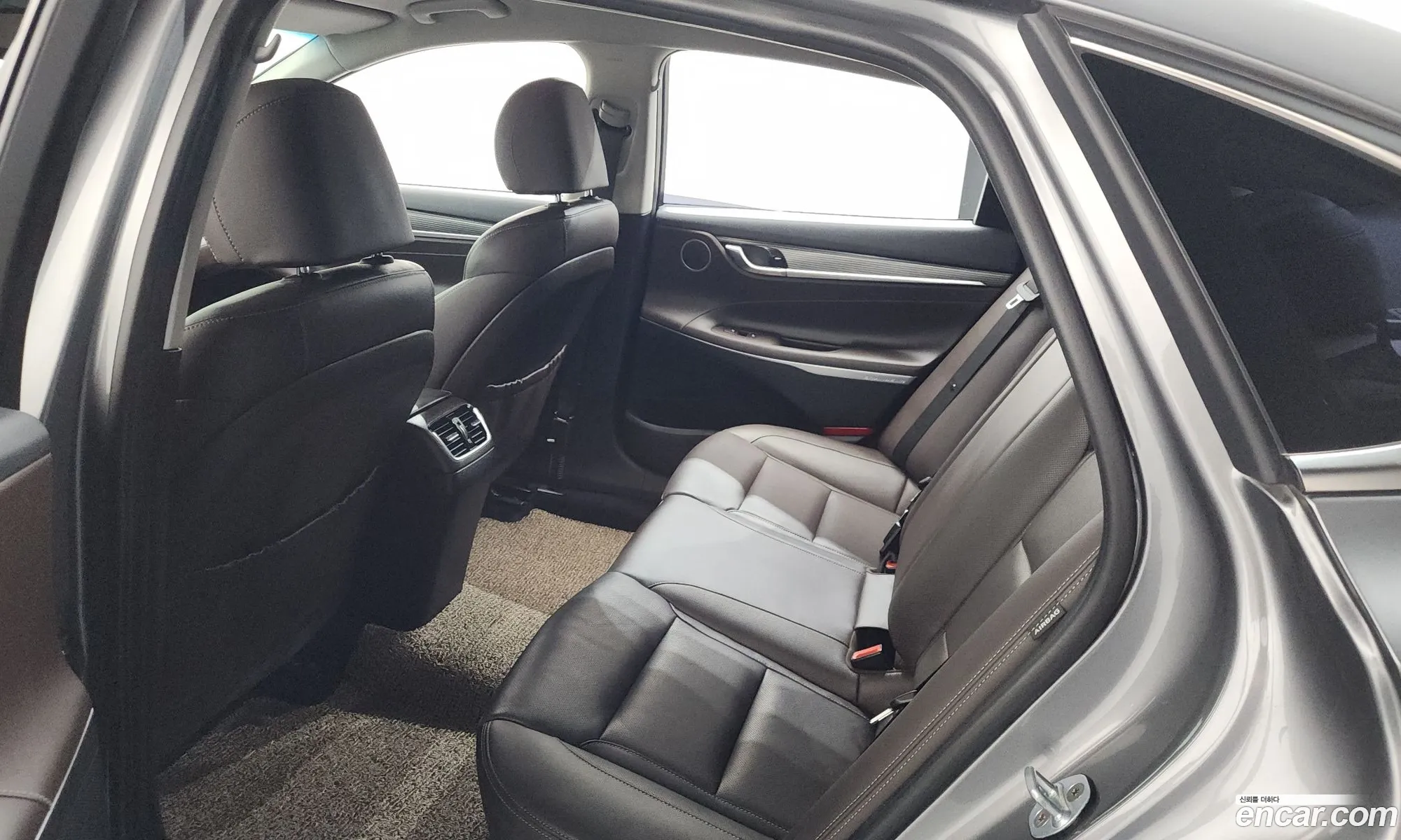 Hyundai Grandeur IG Hybrid 2017 — 9