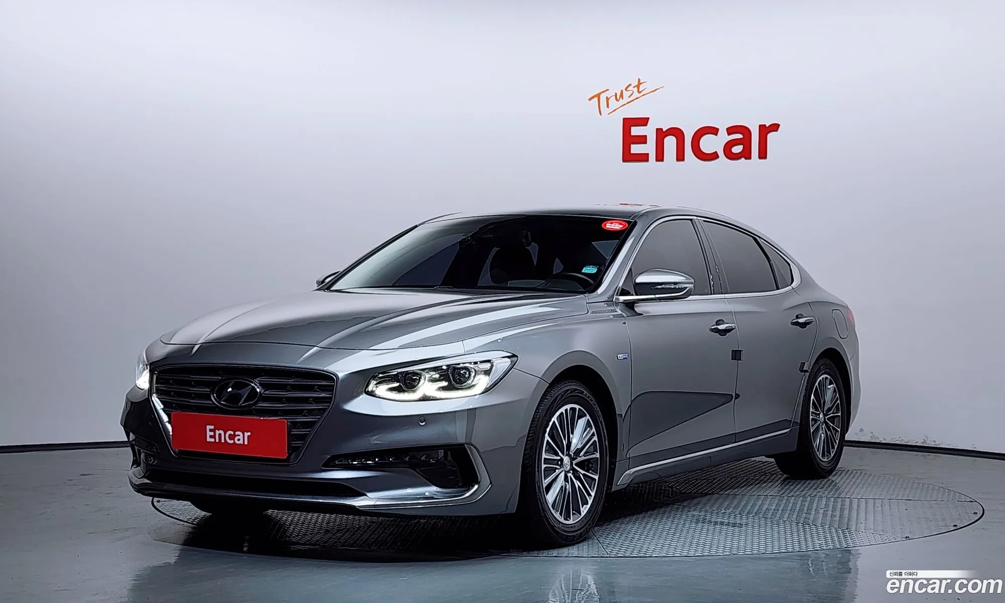Hyundai Grandeur IG Hybrid 2017 — 6