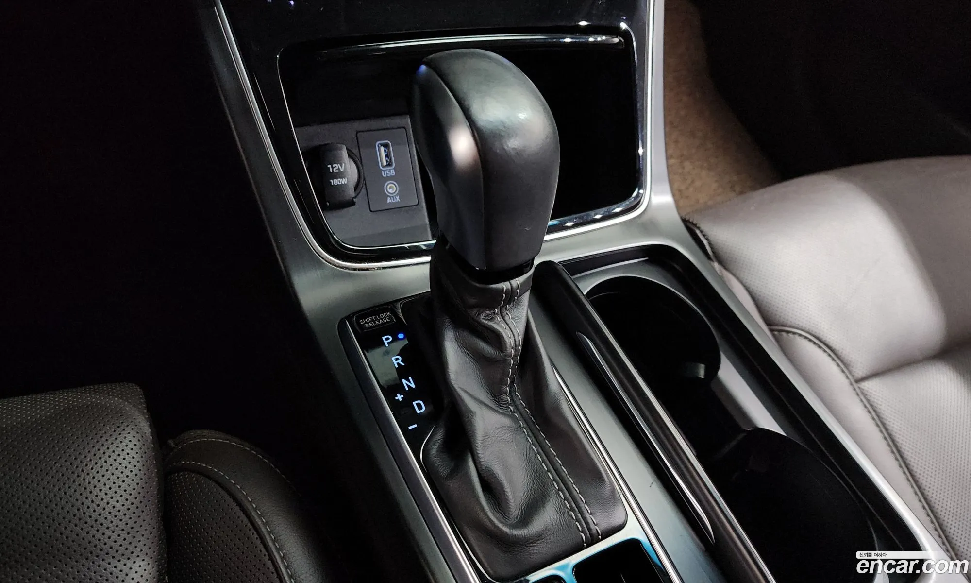 Hyundai Grandeur IG Hybrid 2017 — 20