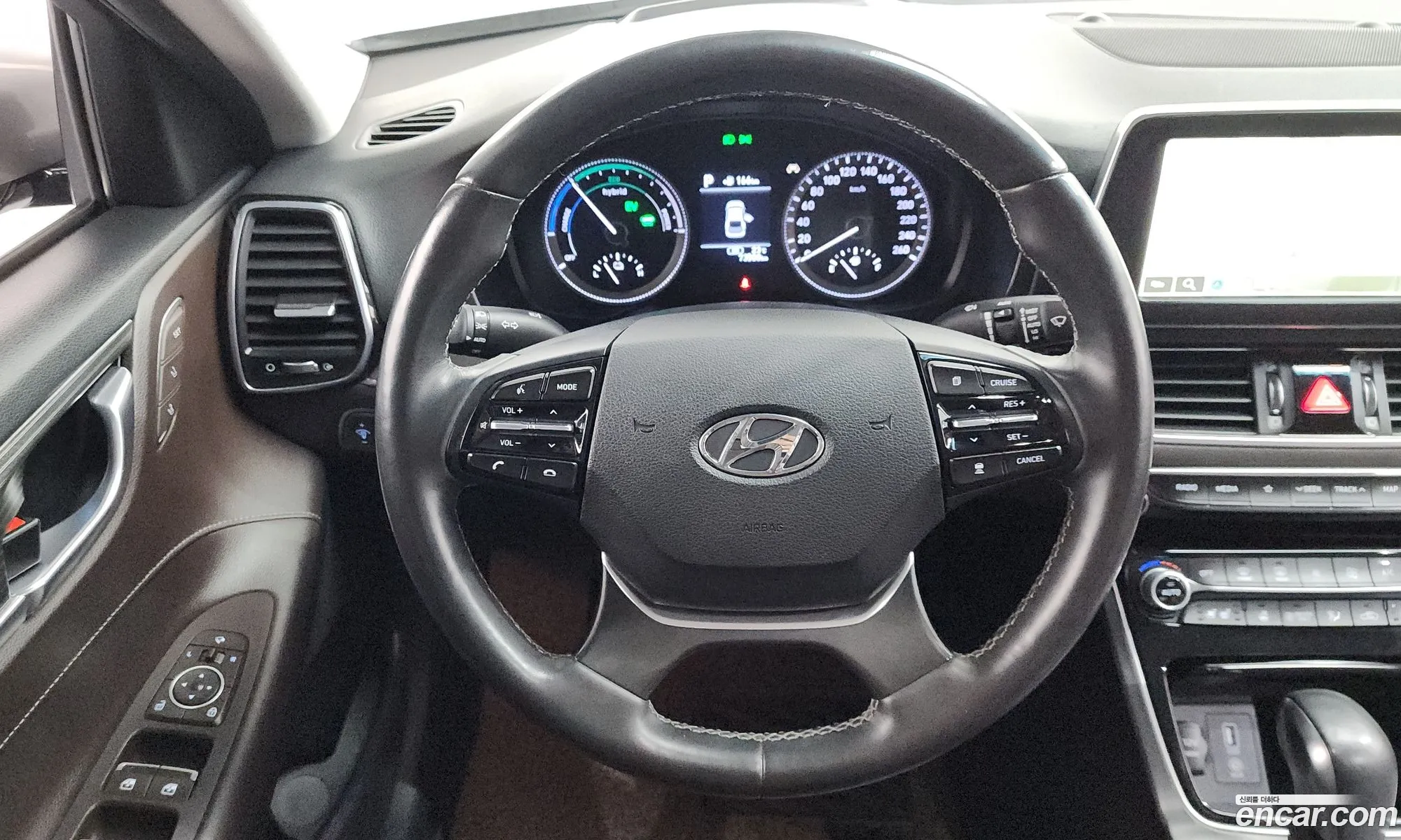 Hyundai Grandeur IG Hybrid 2017 — 4