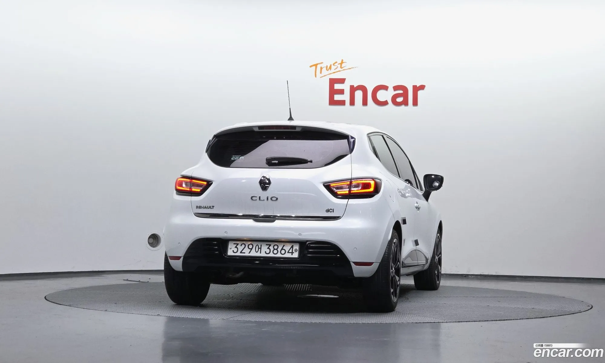 Renault Korea (Samsung) Clio 2018 — 15